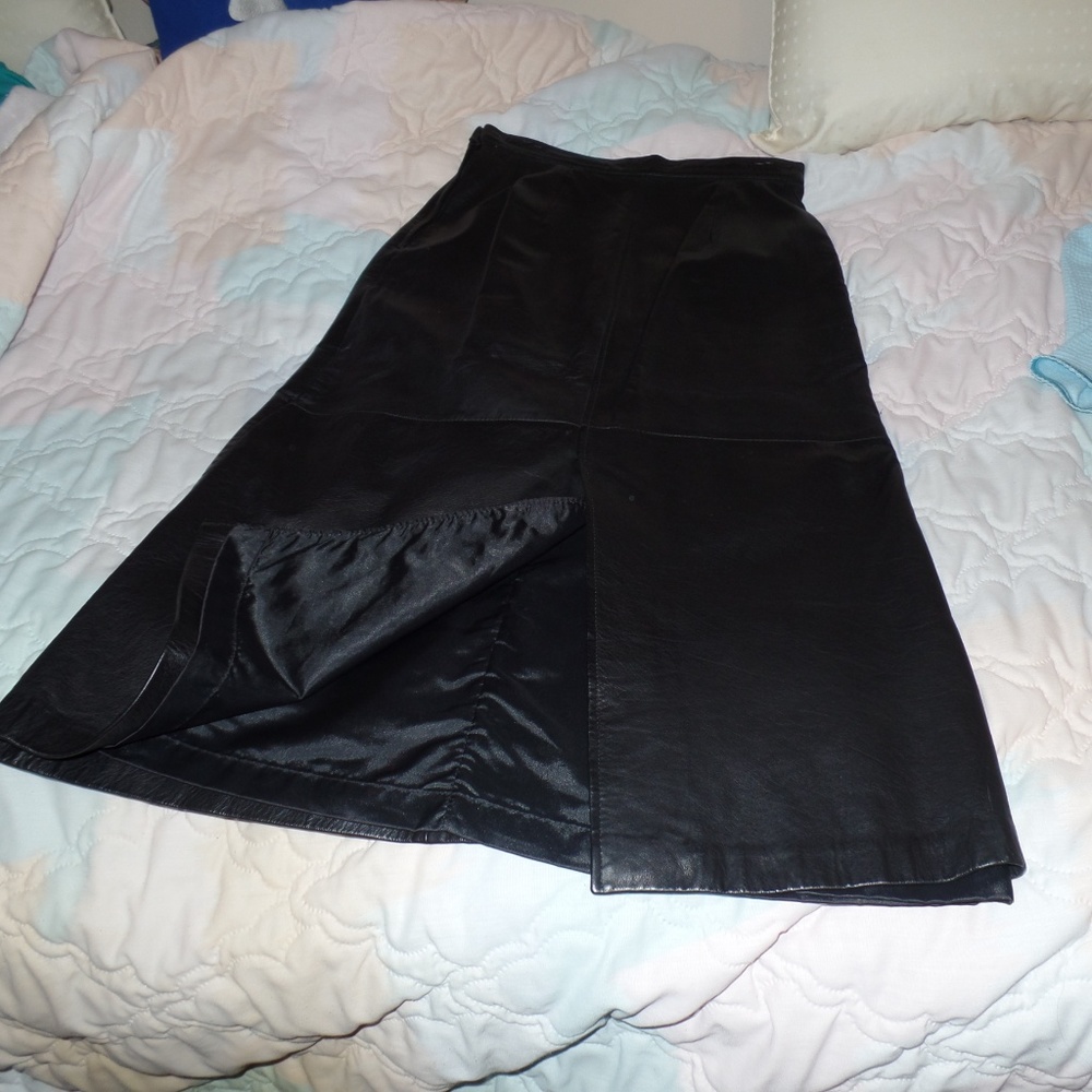 Clifford and Wills Maxi Black Leather Skirt - Picture 4 of 4